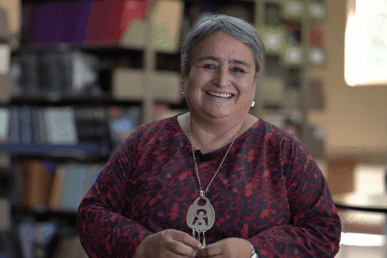 Rosabetty Muñoz es la nueva ganadora del Premio Iberoamericano de Poesía Pablo Neruda 2024