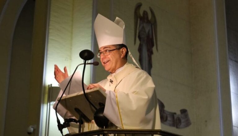 Monseñor Sergio Pérez de Arce asume como nuevo Arzobispo de Concepción