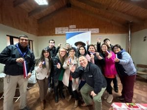 Frontel inauguró proyecto lumínico en plaza de sector rural de Florida