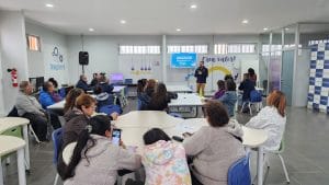 Organizaciones sociales de Hualpén conocieron las bases del concurso Ciencia Pública