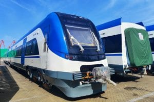 Ya fueron embarcados Desde China al Biobío: EFE Sur confirma llegada en diciembre de dos nuevos trenes que reforzaránel servicio Biotren en 2025