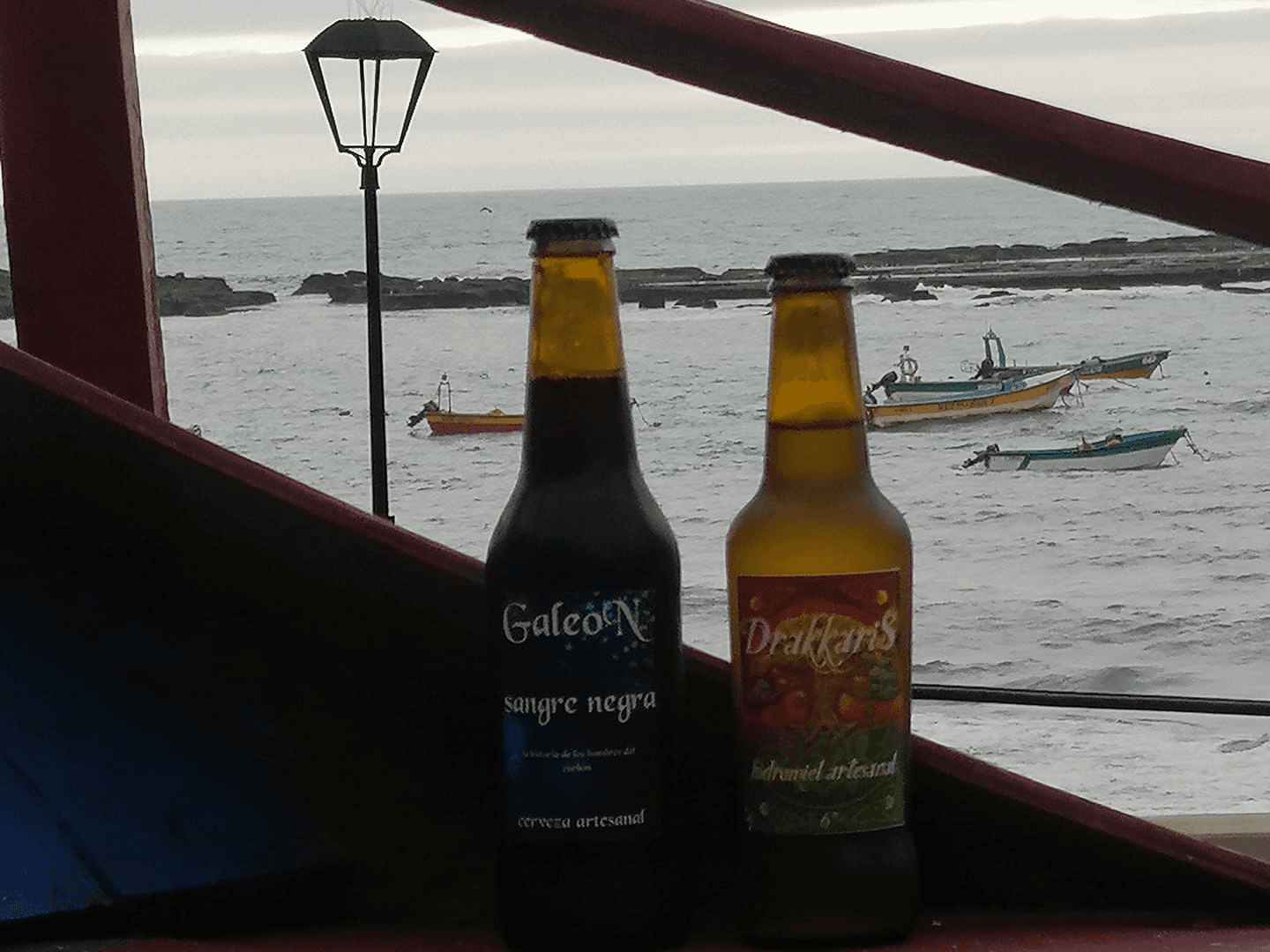 ¿Buscas una experiencia única en la zona? Navega hacia el Galeón Restobar ,Lota.