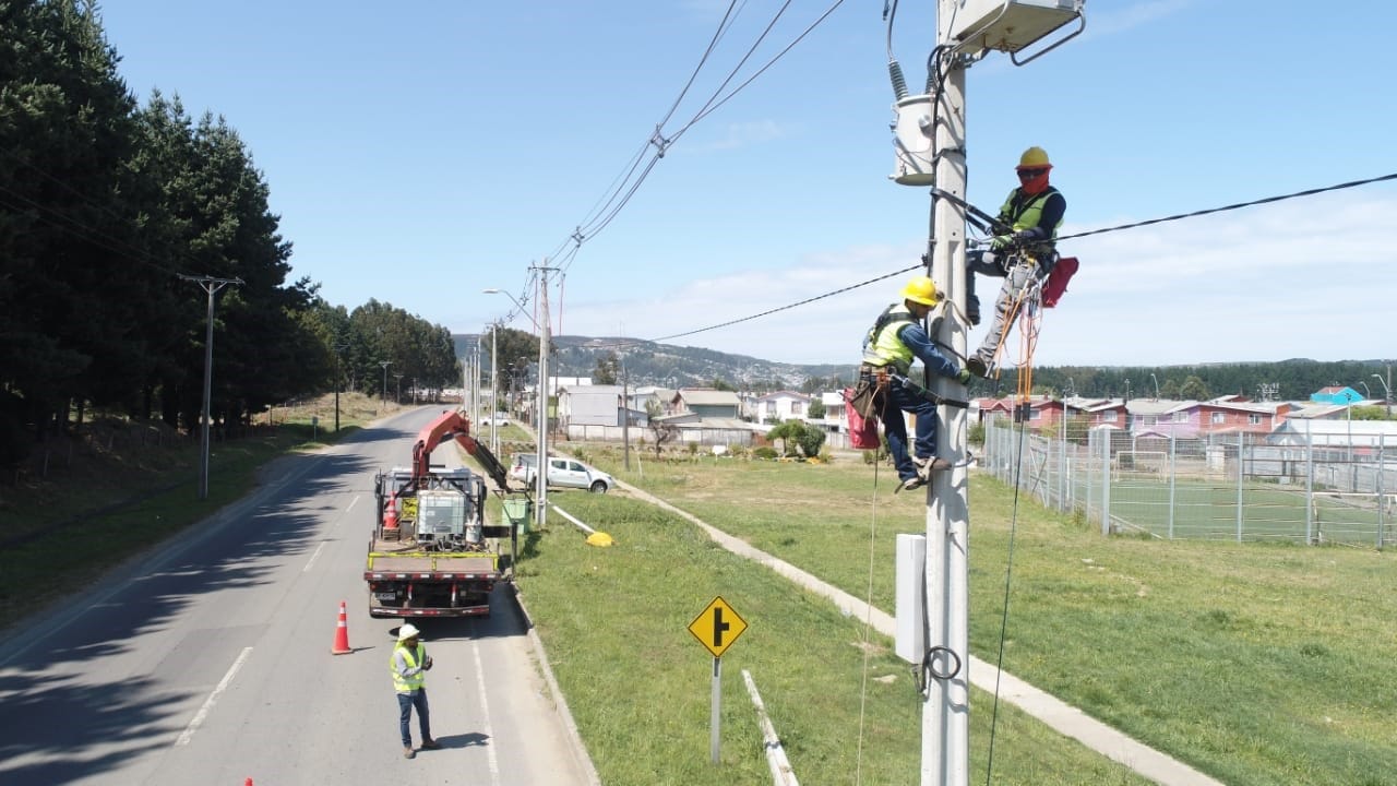 Frontel realizará trabajos de fortalecimiento de la red eléctrica en Lota, Cañete y Curanilahue – Eva Medios