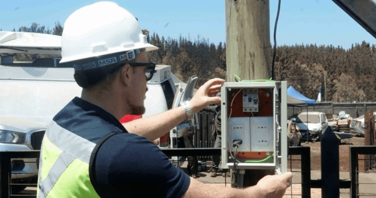 Con más de 640 postes instalados CGE informa avance en conexión de clientes tras incendios en Bío Bío