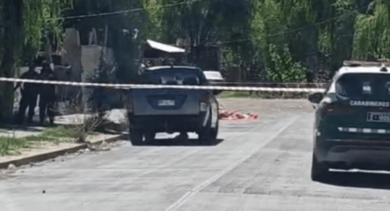 De un DISPARO en la CABEZA asesinan a hombre de 25 AÑOS en calle de LAJA, región del Biobío