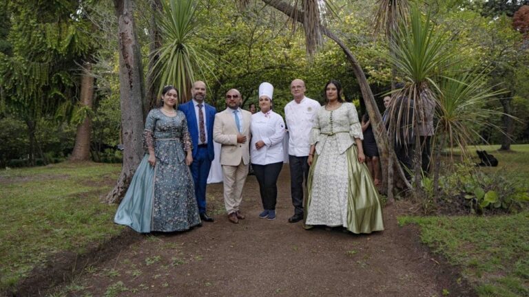 Bajo las estrellas de Lota: la cena sensorial que convirtió al Parque Isidora Cousiño en un escenario de alta gastronomía y ópera – Eva Medios