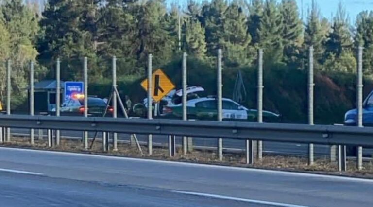 Dos FALLECIDOS y dos heridos GRAVES deja COLISIÓN a alta energía previo a PEAJE