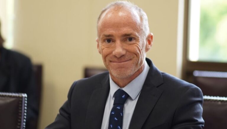 Senador KEITEL respalda ley integral de SALUD MENTAL y llama a ACORTAR brechas en especialistas: “Chile no puede seguir POSTERGANDO esta CRISIS”