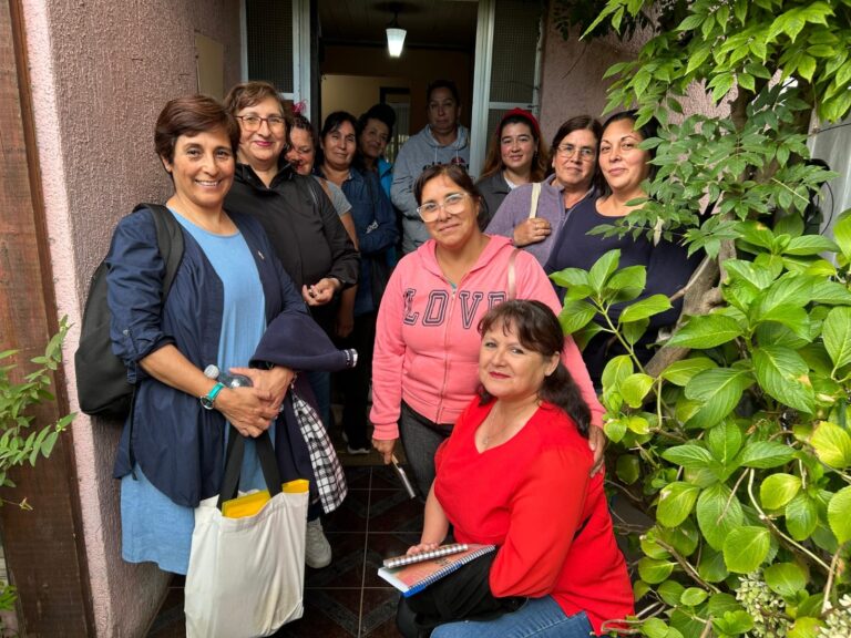 Mujeres de Santa Juana se capacitan en gasfitería e instalación sanitaria con apoyo del programa Quiero Mi Barrio – Eva Medios