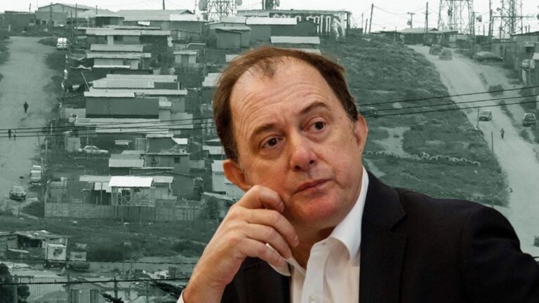 «NINGUNA POSIBILIDAD»: Iván Poduje DESCARTA que nuevo Gobierno COMPRE terrenos TOMADOS