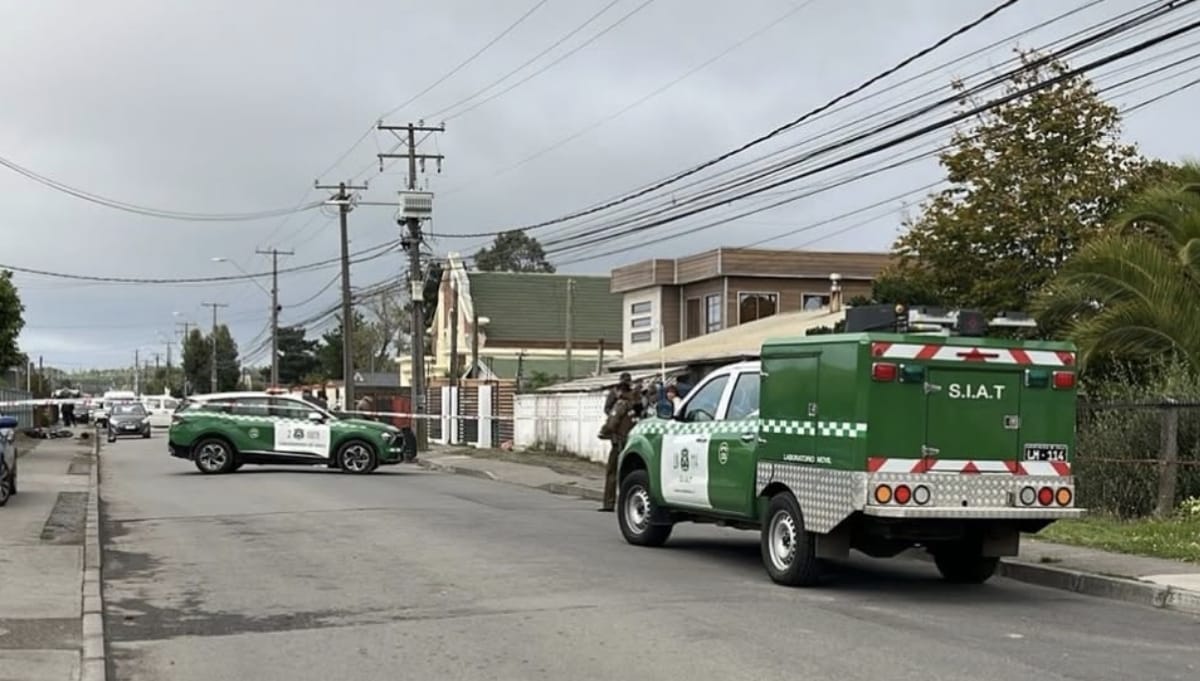 Adulto mayor FALLECE de forma INSTANTÁNEA tras ser ATROPELLADO por MOTOCICLISTA en Coronel