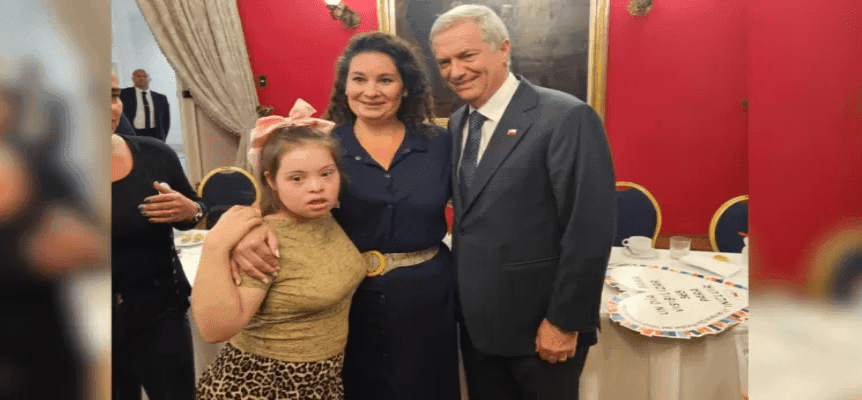 Presidente Kast recibió en La Moneda a estudiante con Síndrome de Down víctima de amenazas