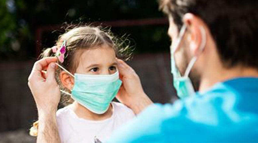 Desde abril vuelve uso obligatorio de mascarillas en servicios de urgencia públicos y privados