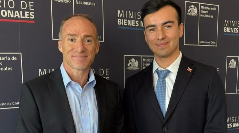 Senador KEITEL se reúne con SEREMI de BIENES NACIONALES y llama a ACELERAR proyectos clave para el BIOBÍO: “vamos a trabajar UNIDOS para poner en marcha a NUESTRA REGIÓN”