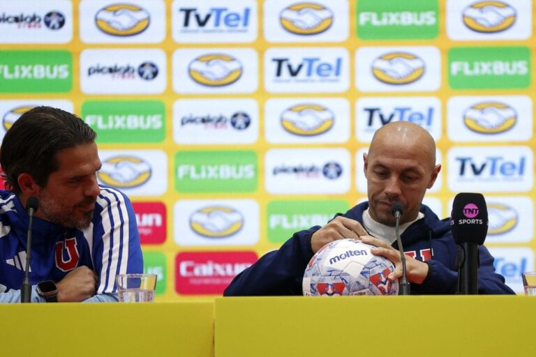 Así se vivió la Conferencia de Clásicos en la antesala del Clásico Universitario – Campeonato Chileno