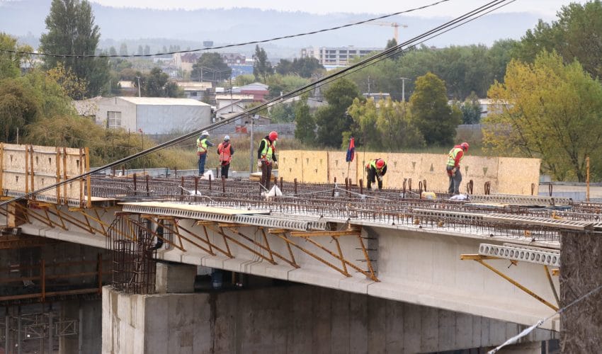 Confirman paralización en obras de Puente Perales y Puente Esmeralda: Minvu evalúa alternativas
