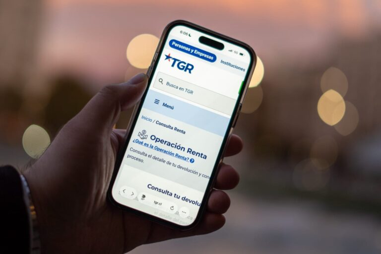 Devuelven excedentes a más de 854 mil contribuyentes que declararon entre el 1 y el 8 de abril
