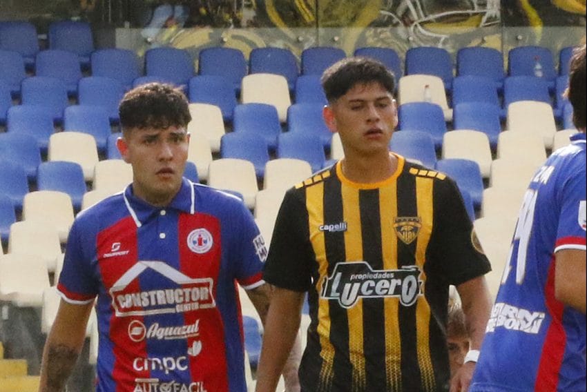 Ramiro Pavez se llena de gol en este arranque vialino
