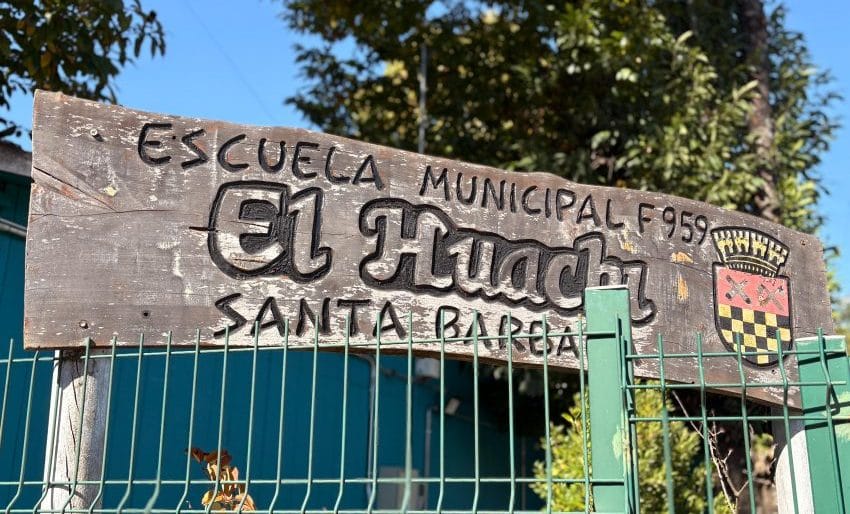 Escuela El Huachi de Santa Bárbara cuenta con sistema eléctrico seguro tras proyecto energético
