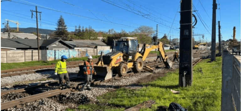 Biotren retomará operaciones este martes tras descarrilamiento en Chiguayante
