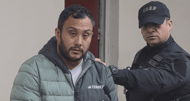 Chofer que APUÑALÓ a estudiante por pagarle con PASE en Concepción queda en PRISIÓN PREVENTIVA