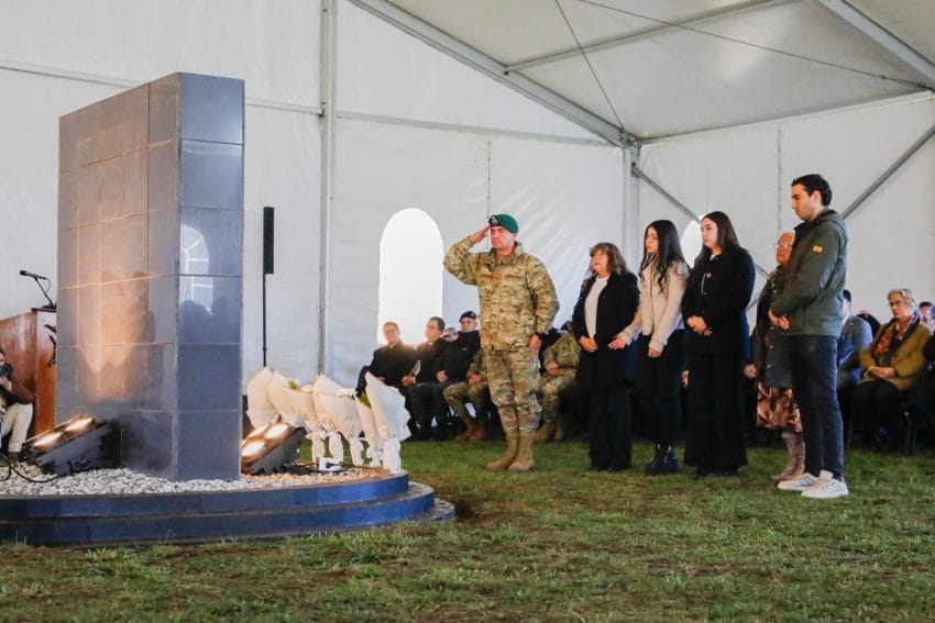 Fotos: Conmemoraron los 21 años de la tragedia de Antuco en Biobío