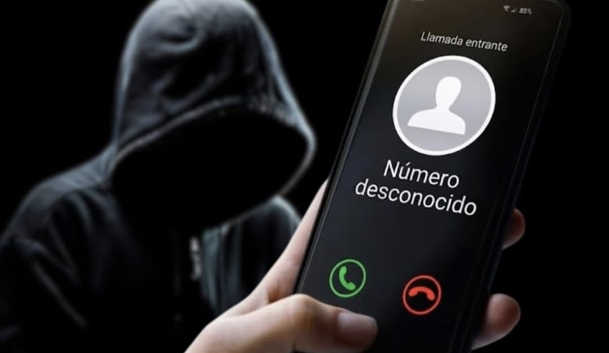 ALERTA: «*21» la nueva ESTAFA con la que ciberdelincuentes toman el CONTROL de tu CELULAR