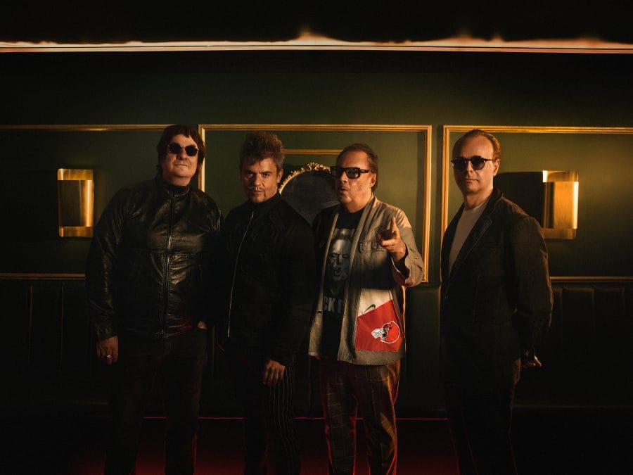 Los Tres llegan con su flamante nuevo álbum “XCLNT” al escenario del Teatro UdeC