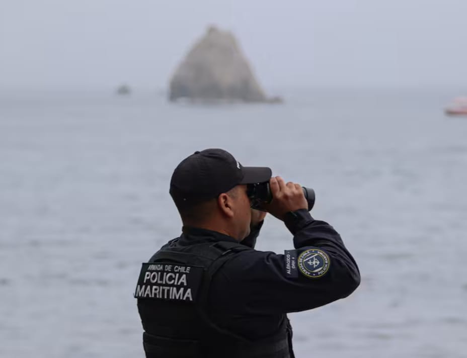EMERGENCIA MARÍTIMA en Talcahuano: intensa búsqueda por TRES TRIPULANTES desaparecidos tras VOLCAMIENTO de lancha
