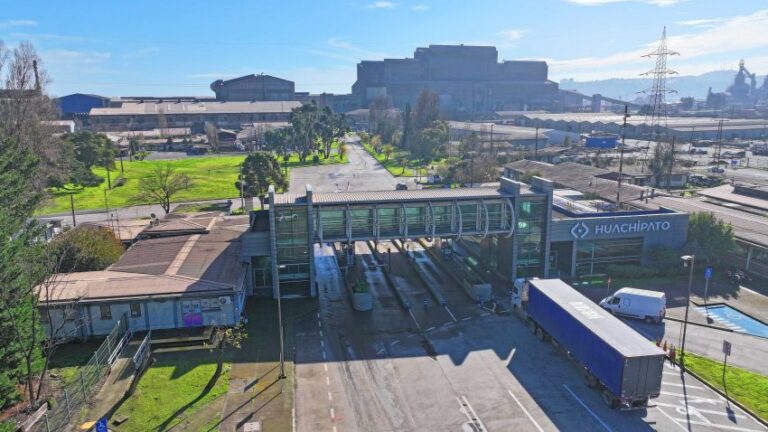 Municipio de Talcahuano y Gobierno optimistas ante proyecto de reapertura de Huachipato