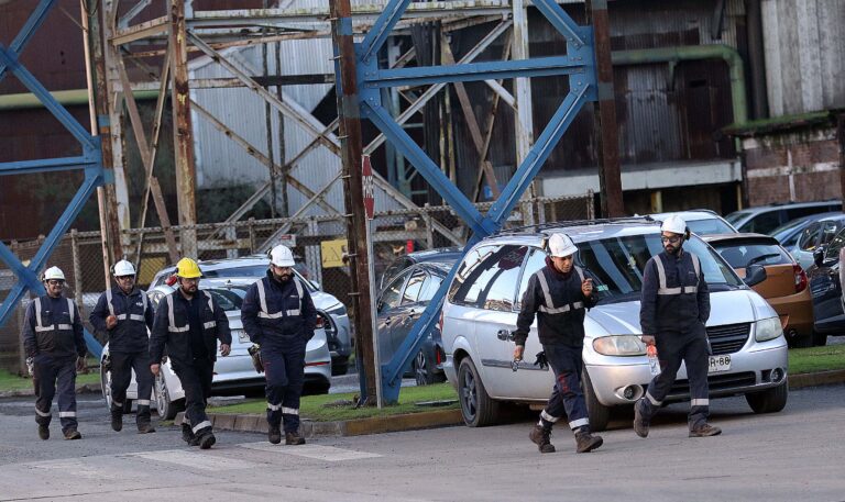 La cantidad de puestos de trabajos que proyectan con la reactivación de la Siderúrgica Huachipato