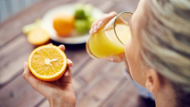 ¿Suplementar vitamina C para un mejor invierno?: entre verdades, mitos y malas prácticas populares