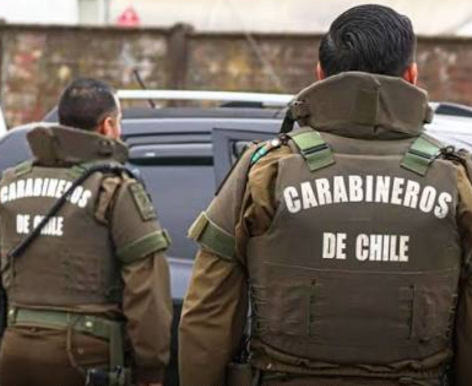 Carabineros DETIENE y EXPULSA a SEIS FUNCIONARIOS por presunta PARTICIPACIÓN en GRAVES DELITOS