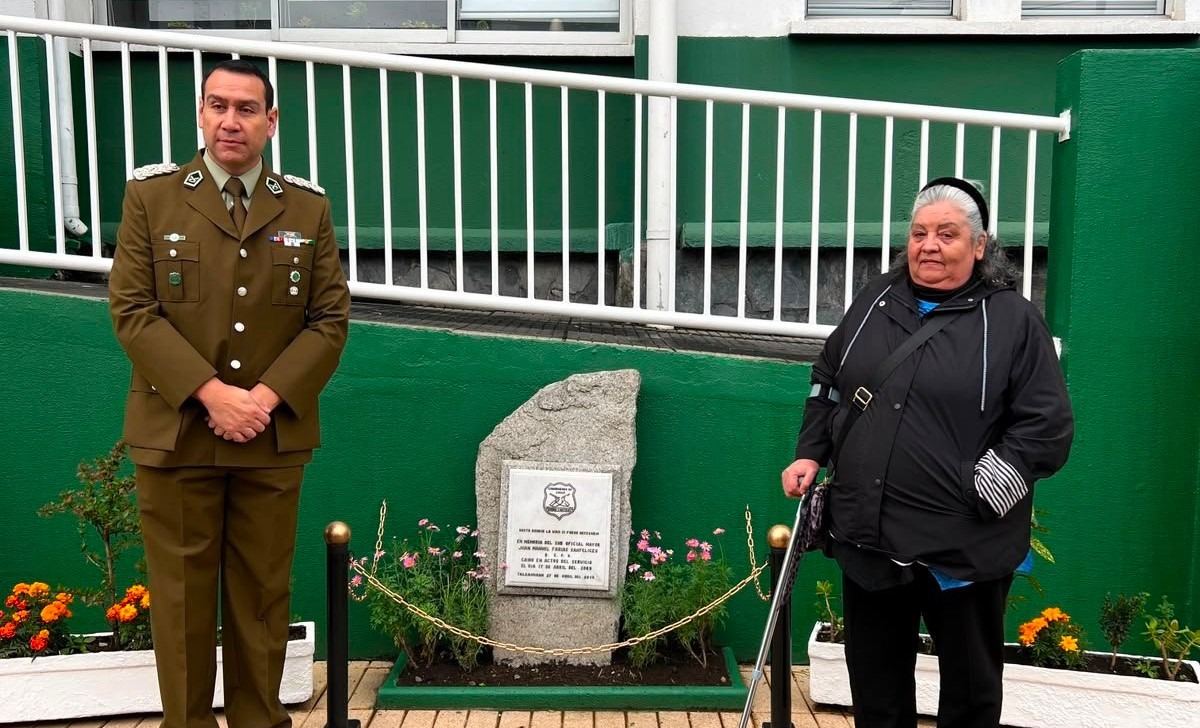 Emotiva ceremonia en Talcahuano recordó a carabinero fallecido en acto de servicio