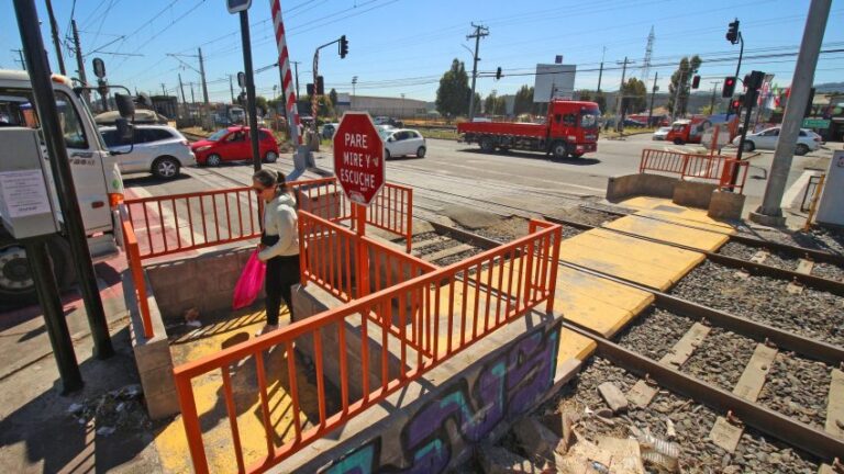 San Pedro de la Paz y Hualpén concentran los cinco cruces ferroviarios con más infracciones vehiculares
