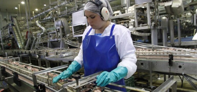 Generación Z: uno de cada tres trabajadores planea cambiar de empleo en el próximo año
