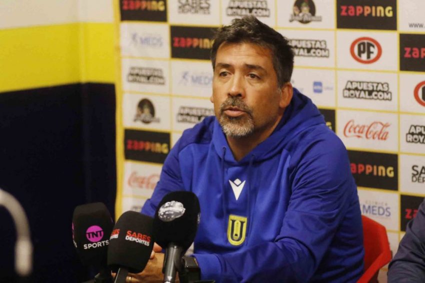 Fútbol UdeC ratifica a “Denver” Viveros como director técnico