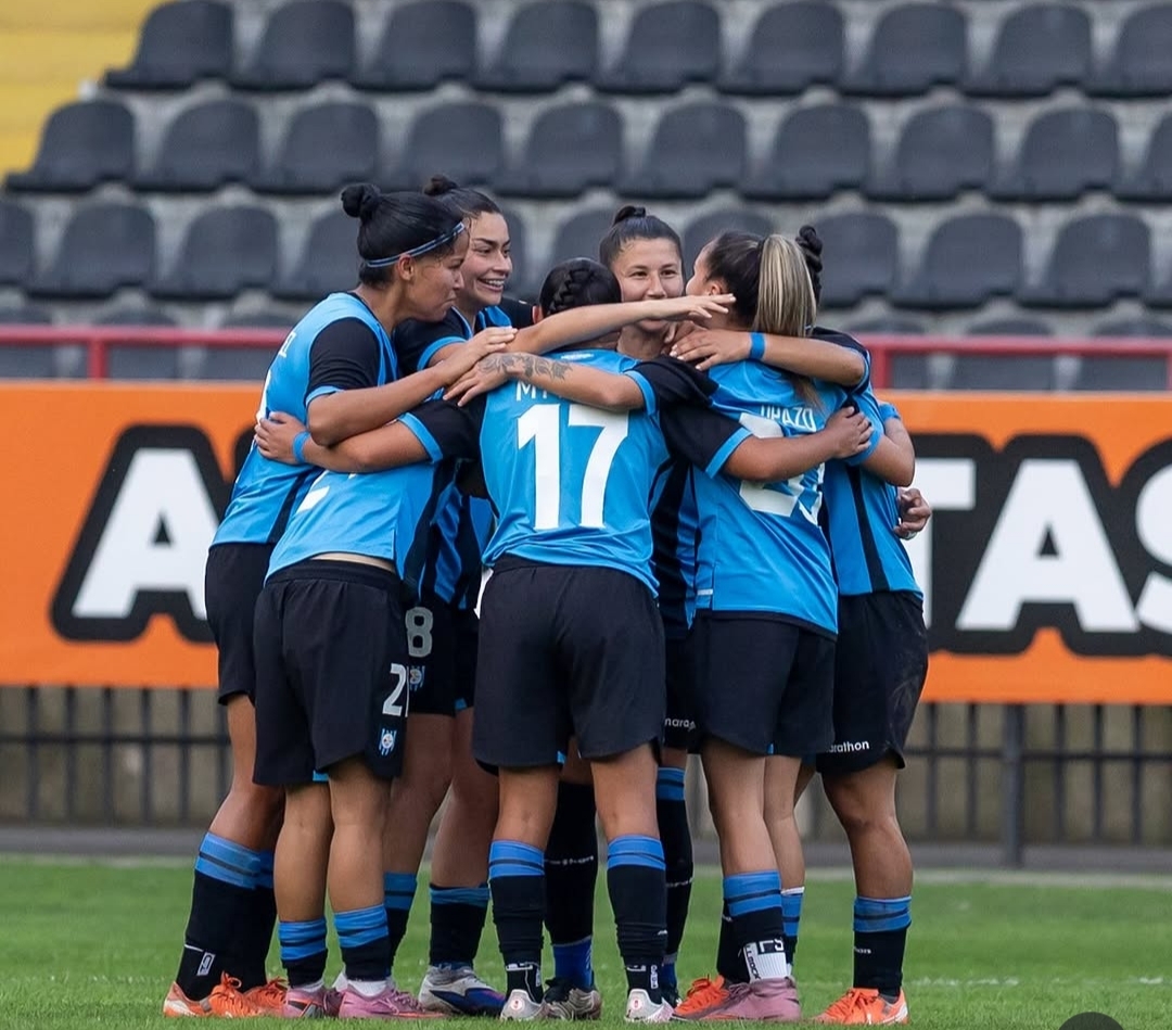Acereras siguen ganando y leonas lilas suman punto en Talca