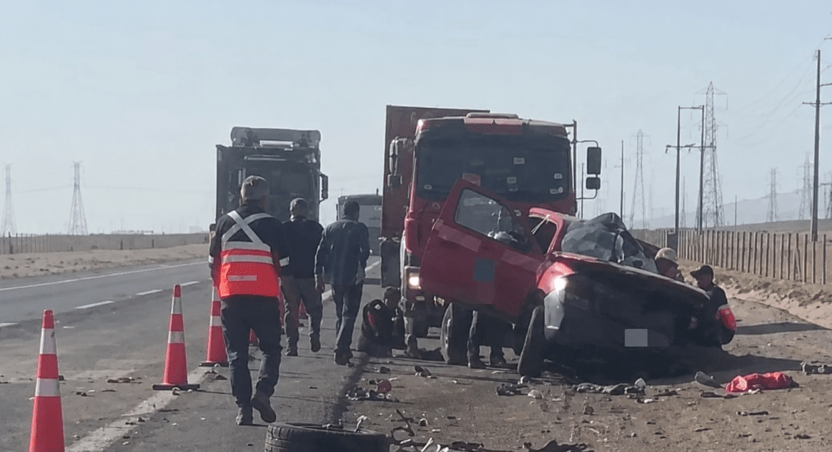 FUNCIONARIO del MOP FALLECE en trágico ACCIDENTE entre CAMIÓN y CAMIONETA