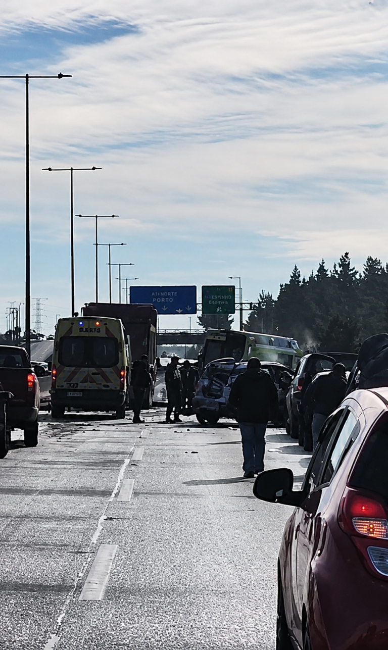 Colisión múltiple en Coronel: reportan persona fallecida y heridos
