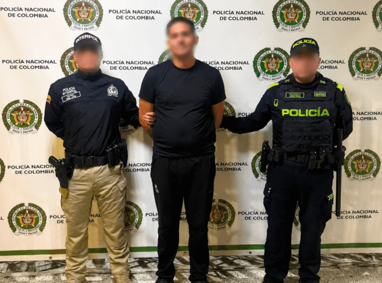 DETIENEN a presunto LÍDER del Tren del Coro buscado por FEMICIDIO y DOBLE HOMICIDIO en Arica