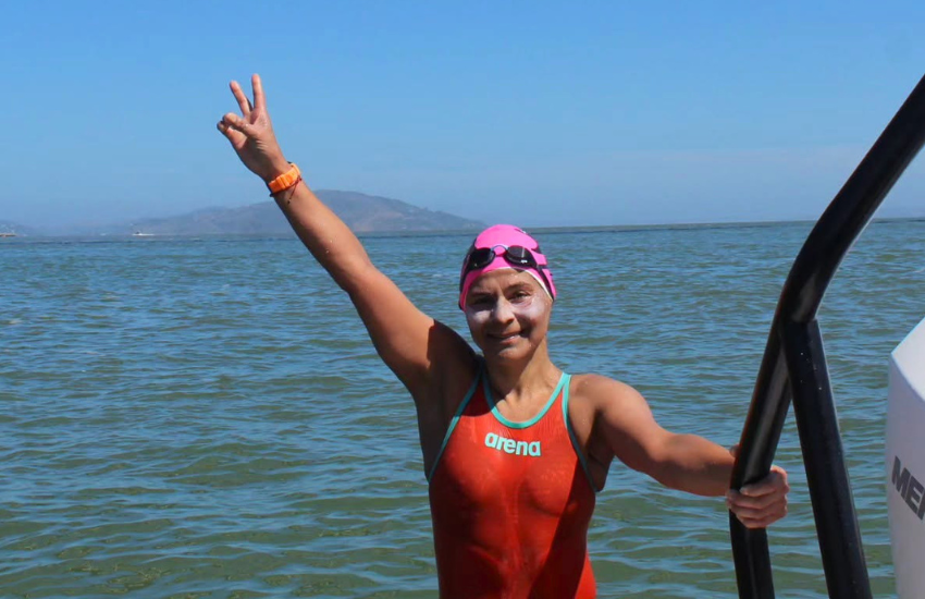 Nuevo hito para la tomecina: Carmen Ortega completa Travesía de Aguas Abiertas en San Francisco