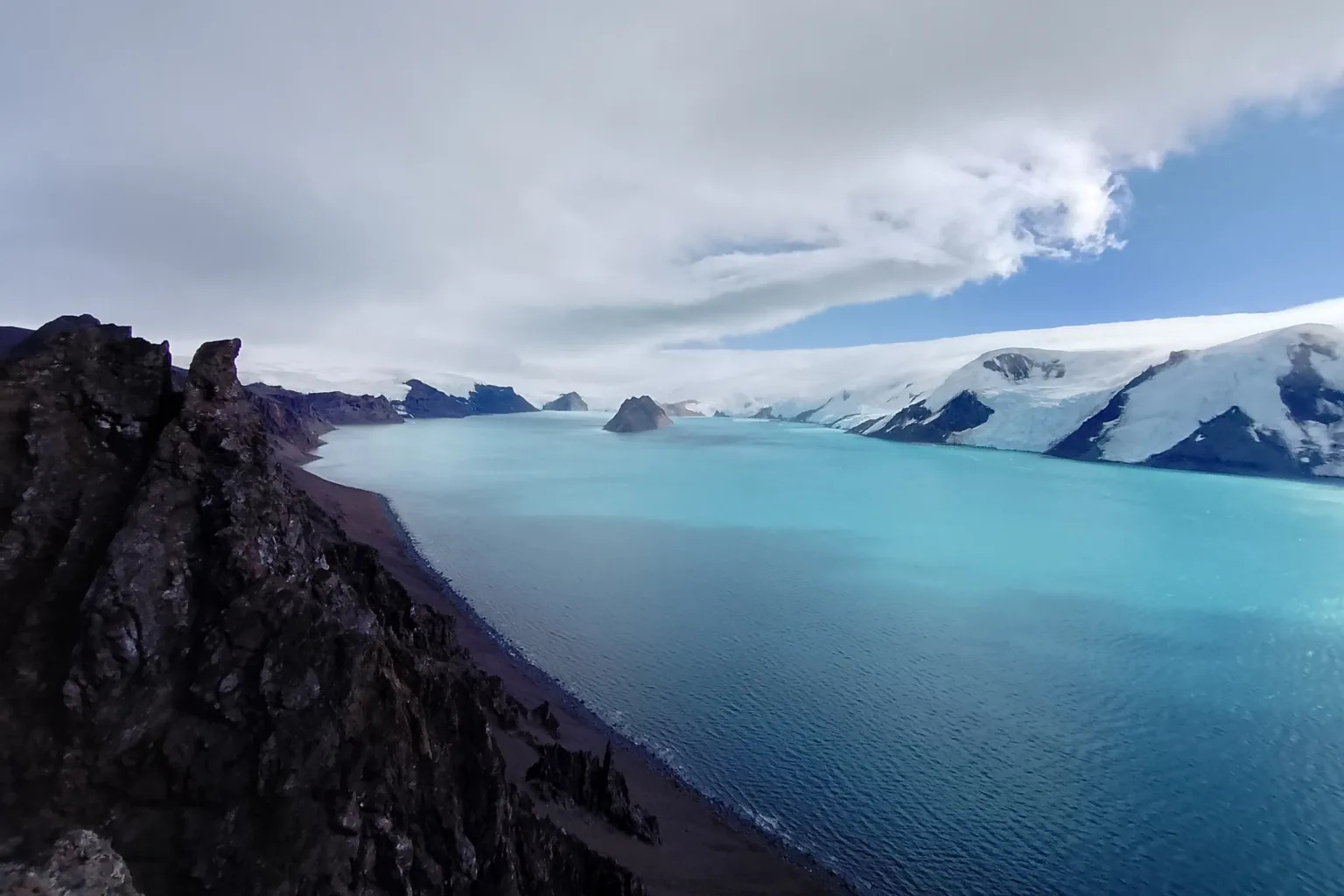 Aumento de turismo y conservación de la Antártica: impulsan nuevas herramientas de bioseguridad