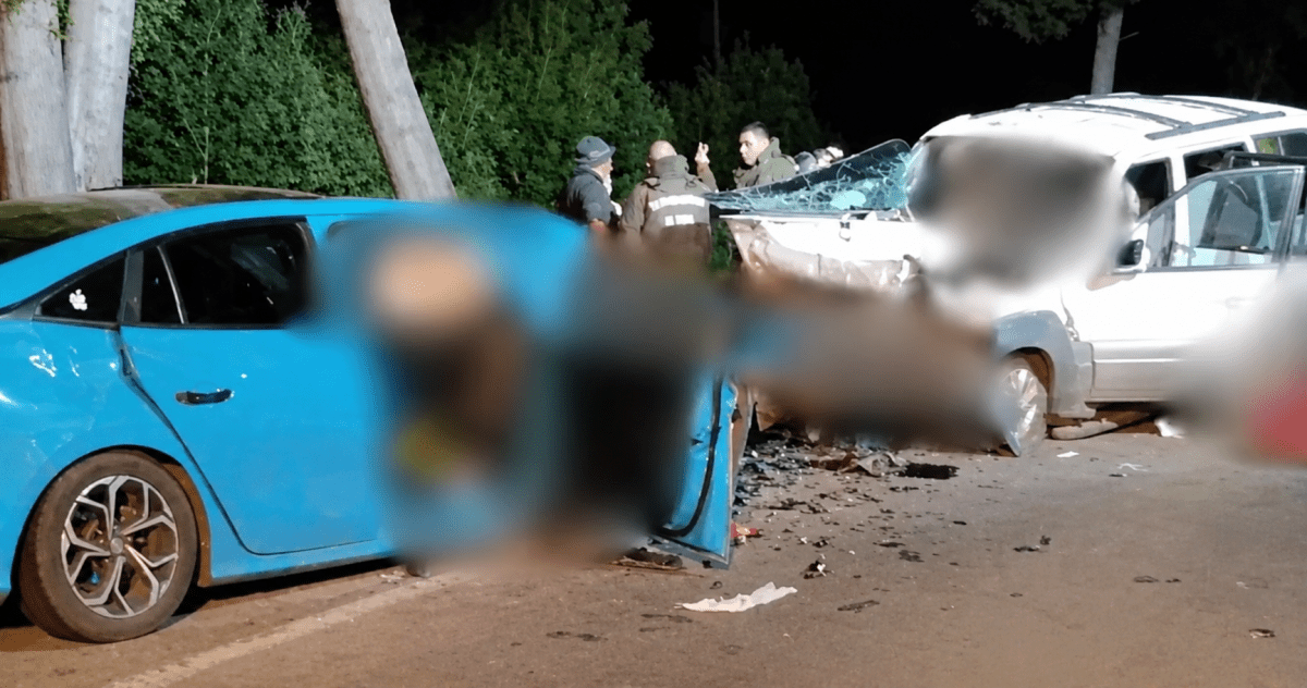 TRÁGICA COLISIÓN en Carahue deja un FALLECIDO y DOS PERSONAS en ESTADO GRAVE