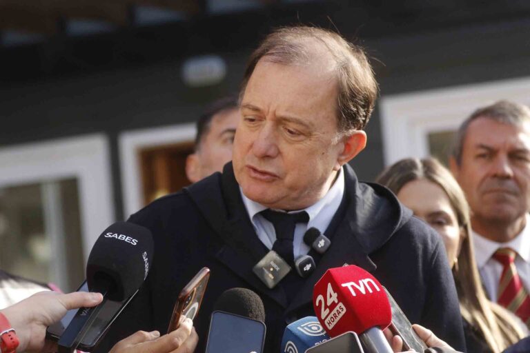 Ministro Poduje respalda quitar la declaratoria de monumento histórico al Mercado Central de Concepción