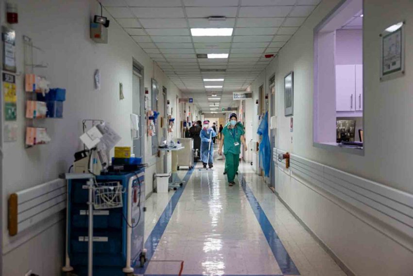 Herramienta basada en IA permite proyectar demanda de atenciones de urgencias y camas críticas