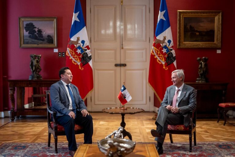 Seguridad y Mercado Central: Presidente Kast y alcalde Muñoz se reúnen en La Moneda