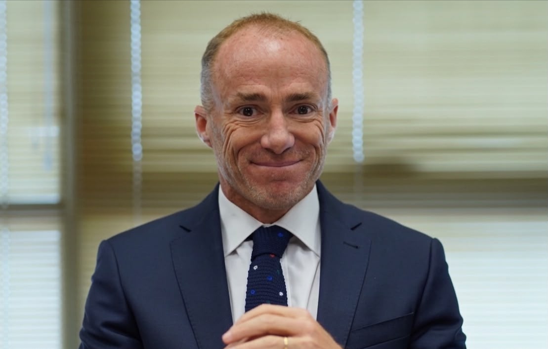 Senador KEITEL llama a PERFECCIONAR LEY que PROHÍBE las BOLSAS PLÁSTICAS: «Chile fue pionero en Latinoamérica y hoy debe volver a liderar en materia Medioambiental»