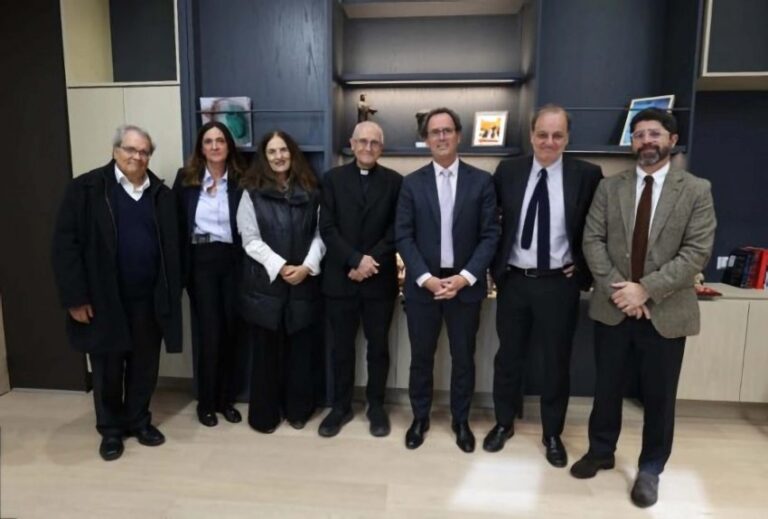 Los desafíos de la Inteligencia Artificial en las comunicaciones de Iglesia será el foco de seminario internacional