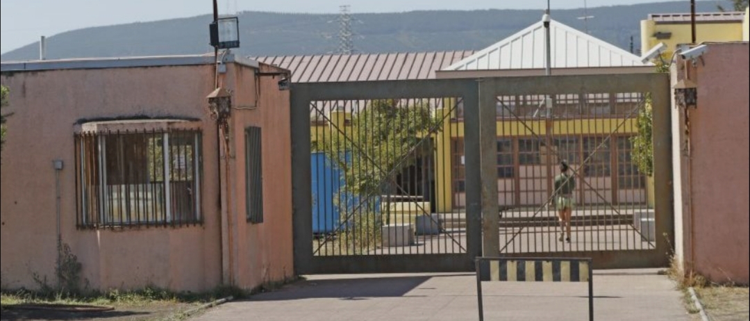 Joven resulta GRAVEMENTE HERIDO tras ATAQUE con ARMAS BLANCAS en CIP de Coronel: es el SEGUNDO caso en MENOS de 72 horas